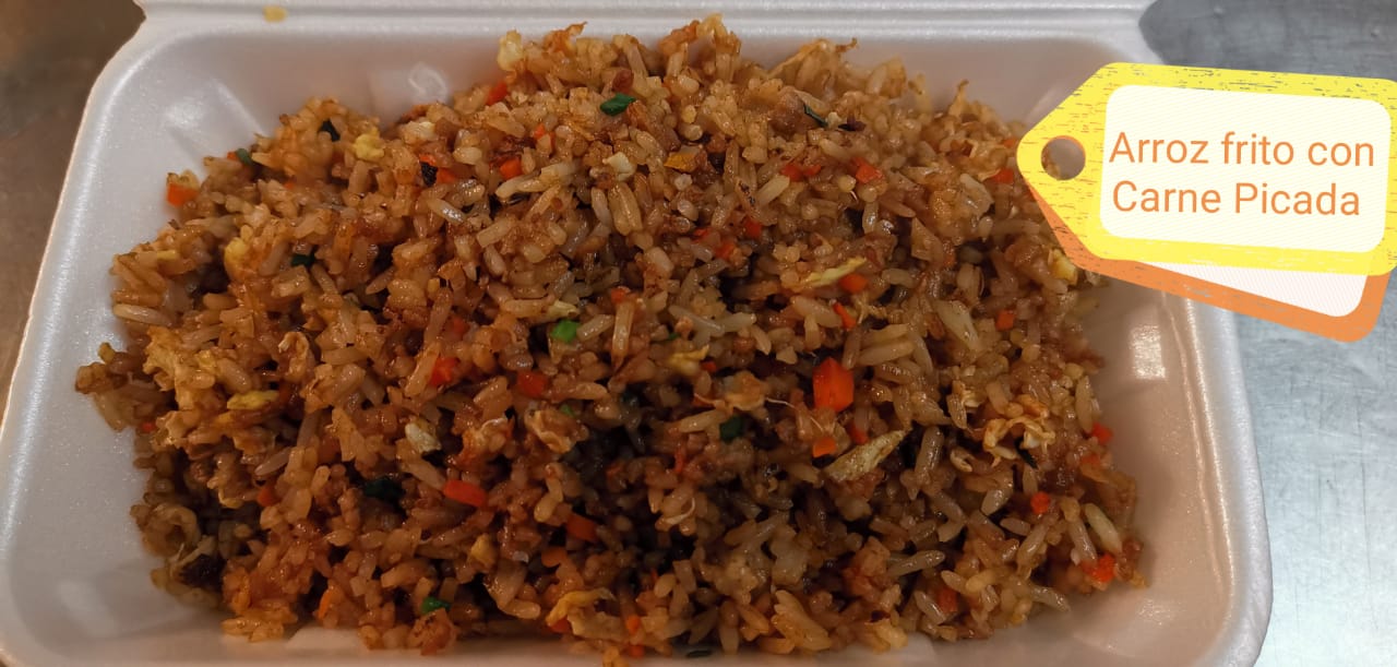 ARROZ FRITO CON CARNE PICADA
