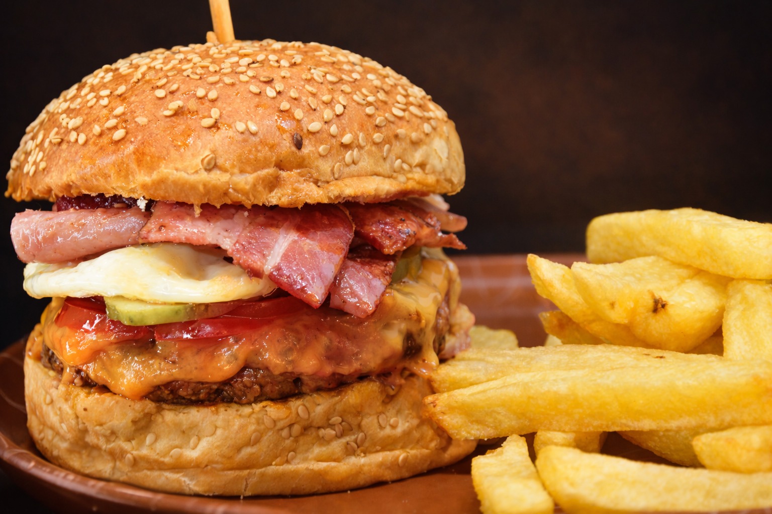 SUPER PECOS BURGUER